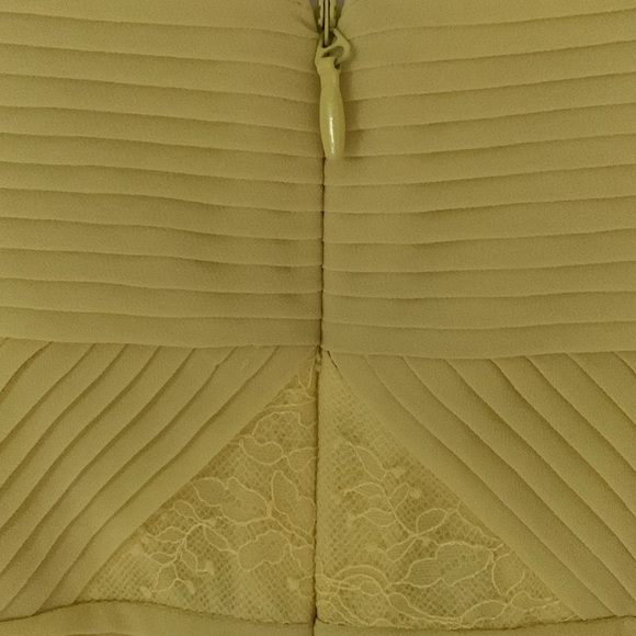 Bcbg MaxAzria “katakana” yellow canary cocktail dress - Picture 6 of 6